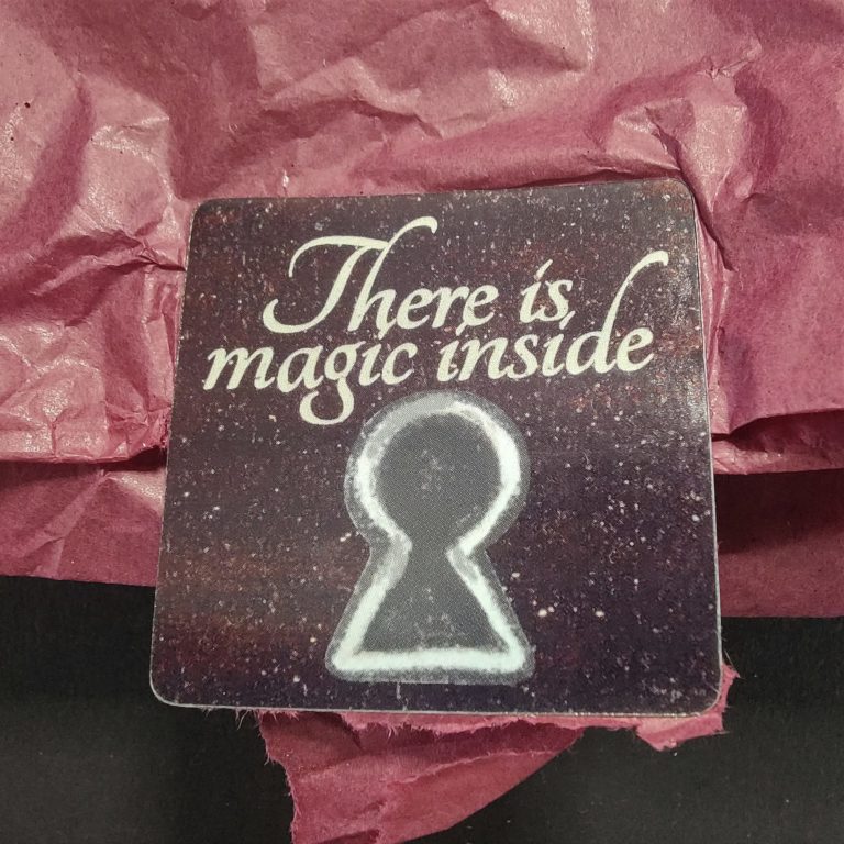 Upcrate Box Februar - There is magic inside